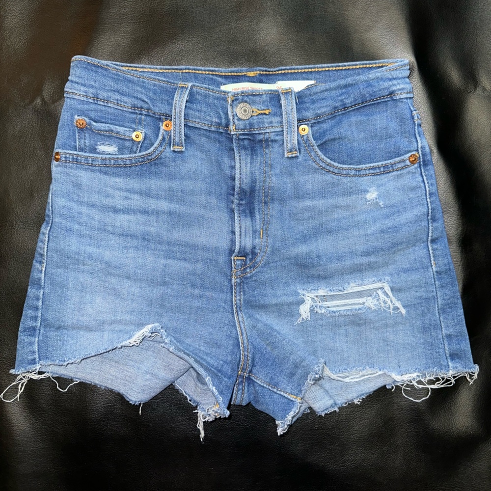 Levi's High Rise Shorts